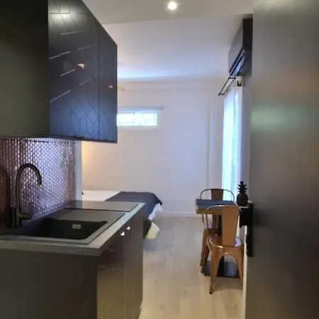 Double Divine Sun&moon Canal St Martin Appartement *