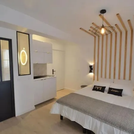 Appartement Double Divine Sun&moon Canal St Martin *